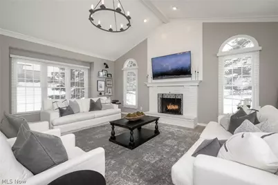 3912 Raintree Circle, Uniontown, OH 44685 - Photo 10