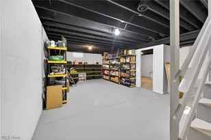 531 Woodland Ave, Wadsworth, OH 44281 - Photo 28