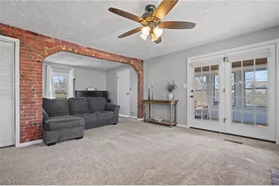 801 Chaffin Road, Akron, OH 44306 - Photo 8