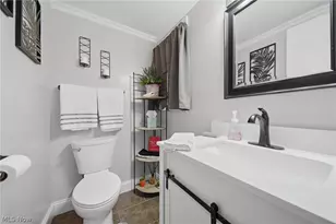 508 32nd St NW, Canton, OH 44709 - Photo 16