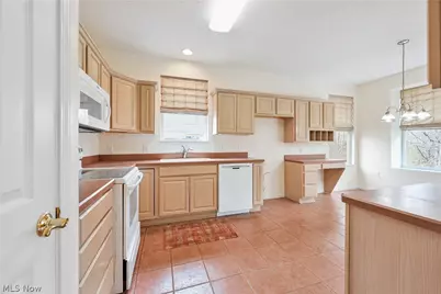 1908 Pembrooke Lane, Avon, OH 44011 - Photo 12