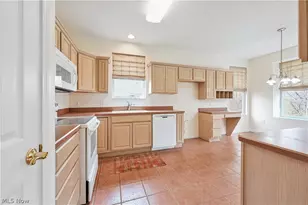 1908 Pembrooke Ln, Avon, OH 44011 - Photo 12