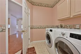 1908 Pembrooke Ln, Avon, OH 44011 - Photo 28