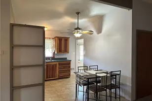 2912 Clearfield Ave, Akron, OH 44314 - Photo 4