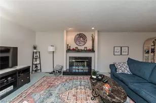 12410 Altis Ct, Strongsville, OH 44149 - Photo 10