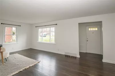 2528 N Haven Boulevard, Cuyahoga Falls, OH 44223 - Photo 6