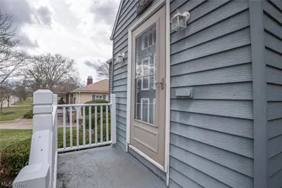 2528 N Haven Boulevard, Cuyahoga Falls, OH 44223 - Photo 2