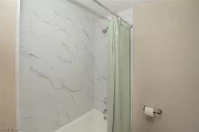 2528 N Haven Boulevard, Cuyahoga Falls, OH 44223 - Photo 26