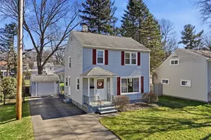 2627 Overbrook Rd, Cuyahoga Falls, OH 44221 - Photo 1