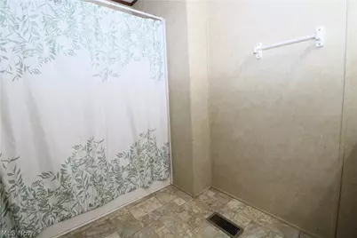 4400 Melrose Drive #9, Wooster, OH 44691 - Photo 8