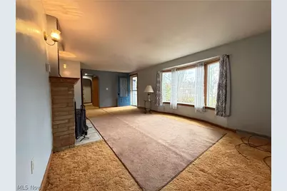 2117 Kinsman Road NW, South Bloomfield, OH 44450 - Photo 8