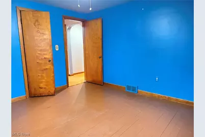 2117 Kinsman Road NW, South Bloomfield, OH 44450 - Photo 12