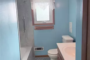 5817 Queens Hwy, Parma Heights, OH 44130 - Photo 16