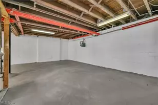 3327 Bradford Rd, Cleveland Heights, OH 44118 - Photo 42