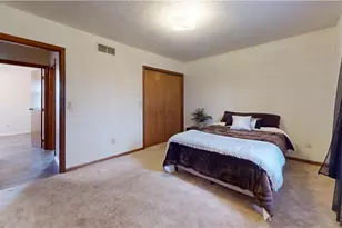 818 Seneca Dr, Belpre, OH 45714 - Photo 12