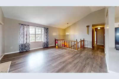 818 Seneca Drive, Belpre, OH 45714 - Photo 6