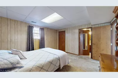 818 Seneca Drive, Belpre, OH 45714 - Photo 18