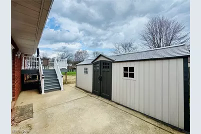 818 Seneca Drive, Belpre, OH 45714 - Photo 4