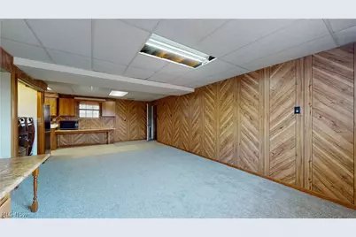 818 Seneca Drive, Belpre, OH 45714 - Photo 24