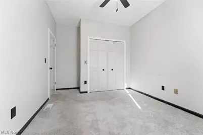 1516 Wisteria Avenue SW, Hartville, OH 44632 - Photo 24