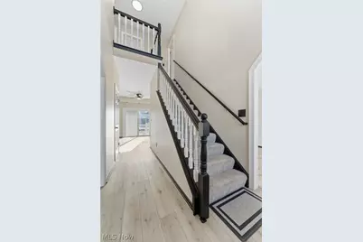 1516 Wisteria Avenue SW, Hartville, OH 44632 - Photo 20