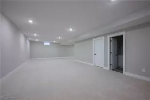 648 Bar Hbr, Avon Lake, OH 44012 - Photo 40