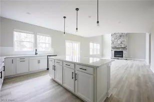 648 Bar Hbr, Avon Lake, OH 44012 - Photo 16