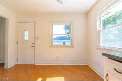 13526 Glenvale Avenue NW, Uniontown, OH 44685 - Photo 6