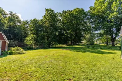 13526 Glenvale Avenue NW, Uniontown, OH 44685 - Photo 26