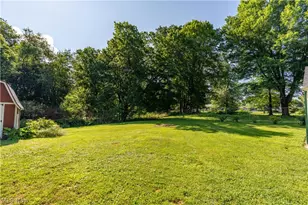 13526 Glenvale Ave NW, Uniontown, OH 44685 - Photo 26