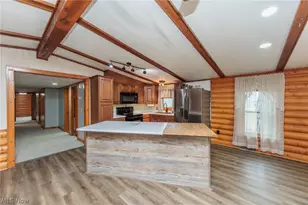 3179 Washburn Rd, Willard, OH 44890 - Photo 6