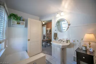 329 Park Ave NW, New Philadelphia, OH 44663 - Photo 36