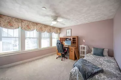 329 Park Avenue NW, New Philadelphia, OH 44663 - Photo 32