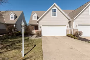 18608 Southporte Dr, Strongsville, OH 44136 - Photo 2