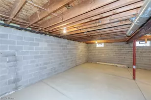 18608 Southporte Dr, Strongsville, OH 44136 - Photo 36