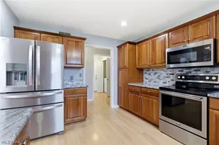 2735 Doral Cir SE, Massillon, OH 44646 - Photo 14