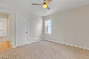 25671 Farringdon Ave, Euclid, OH 44132 - Photo 18