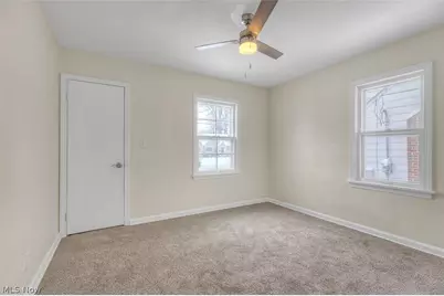 25671 Farringdon Avenue, Euclid, OH 44132 - Photo 14