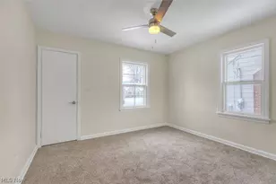 25671 Farringdon Ave, Euclid, OH 44132 - Photo 14