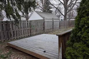 25671 Farringdon Ave, Euclid, OH 44132 - Photo 30