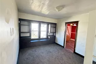 9711 Parmelee Ave, Loveland, OH 44108 - Photo 4