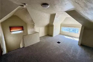 9711 Parmelee Ave, Loveland, OH 44108 - Photo 10