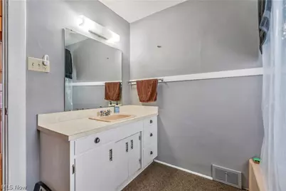 455 W Maryland Avenue, Sebring, OH 44672 - Photo 16