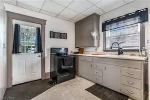 455 W Maryland Ave, Sebring, OH 44672 - Photo 14