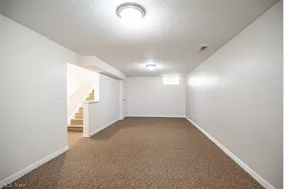 20021 Green Oak Drive, Euclid, OH 44117 - Photo 30