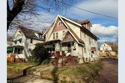 1375 Curtis Street, Akron, OH 44301 - Photo 2