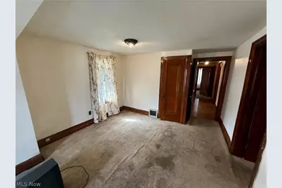 1375 Curtis Street, Akron, OH 44301 - Photo 26