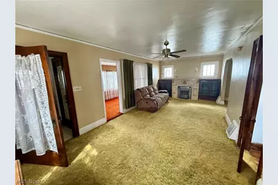 1375 Curtis Street, Akron, OH 44301 - Photo 6