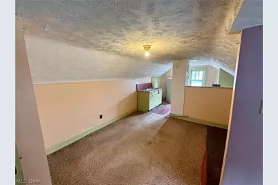 1375 Curtis Street, Akron, OH 44301 - Photo 42