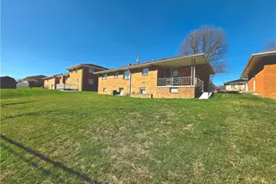 116 Benita Dr, Mingo Junction, OH 43938 - Photo 4